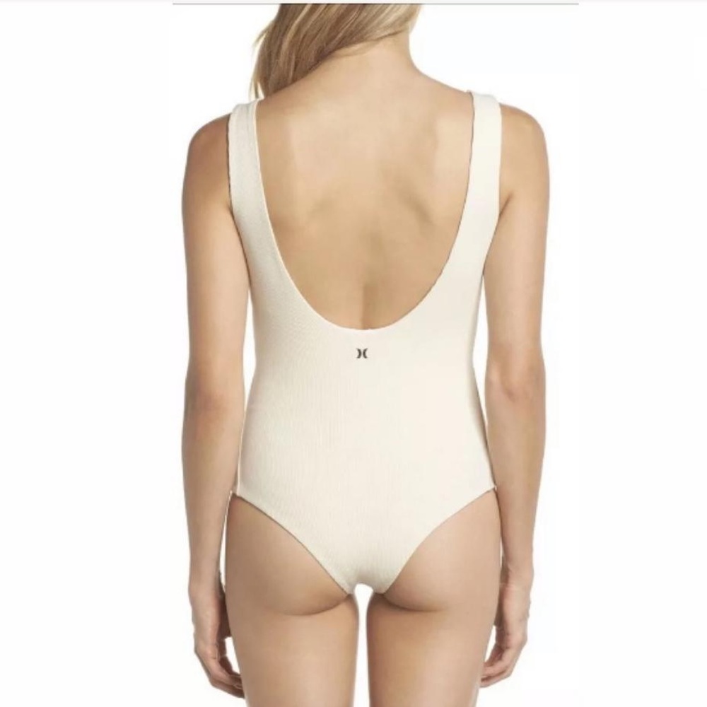 Hurley Ribbed Quick Dry One Piece Swimsuit